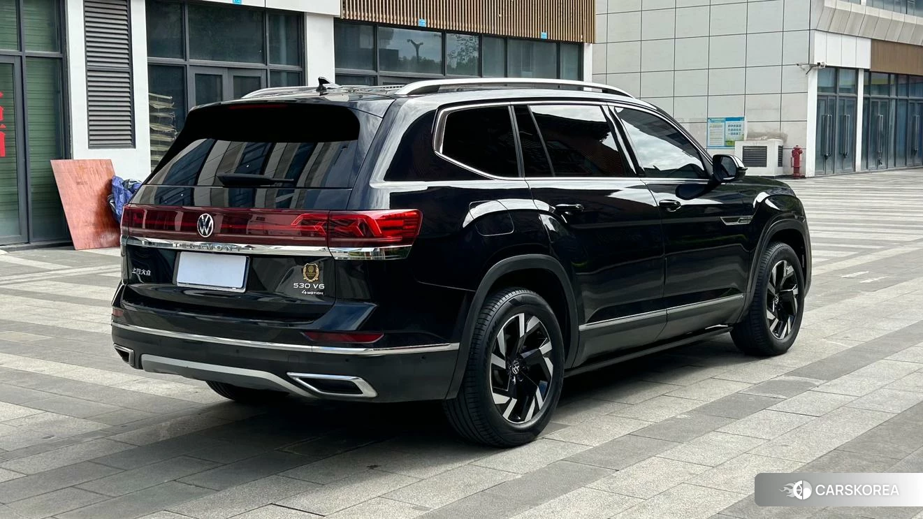 Volkswagen Tourang 2021 Черный из Китая, фото 4