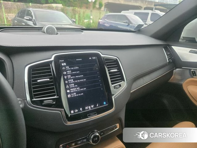Volvo XC90 second Generation 2023 Белый из Кореи, фото 4