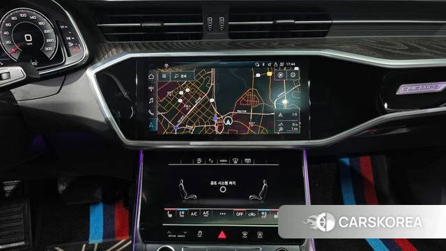 Audi A6 (C8) 2021 Белый из Кореи, фото 4