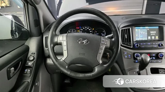 Hyundai The New Grand Starex 2018 Черный из Кореи, фото 4