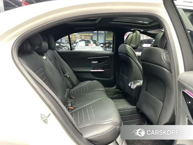 Mercedes-Benz Class C 2022 Белый из Китая, фото 4
