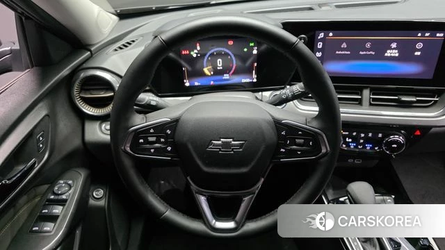 Chevrolet (GM Daewoo) Trax Crossover 2024 Черный из Кореи, фото 4