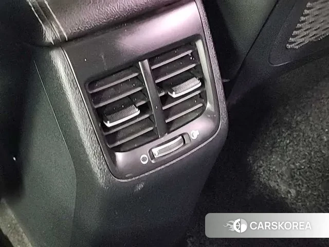 Kia Niro 2018 Черный из Кореи, фото 4