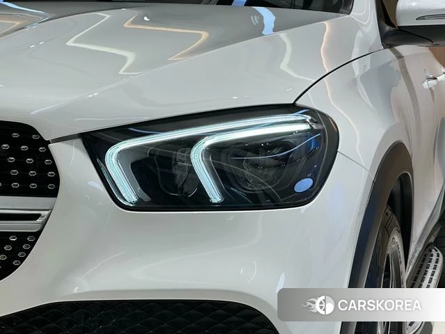 Mercedes-Benz GLE 2022 Белый из Китая, фото 4