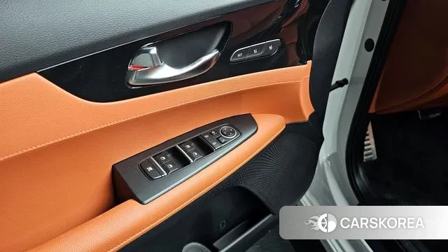 Kia The New K3 2nd generation 2024 Белый из Кореи, фото 4