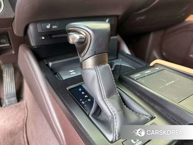 Lexus ES 2021 Белый из Китая, фото 4