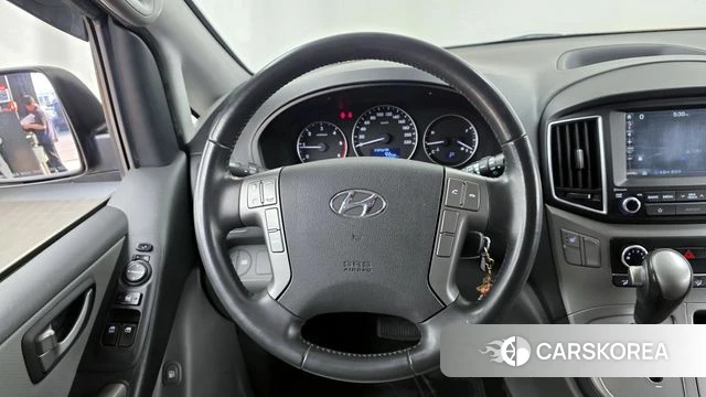 Hyundai The New Grand Starex 2018 Серебряный из Кореи, фото 4