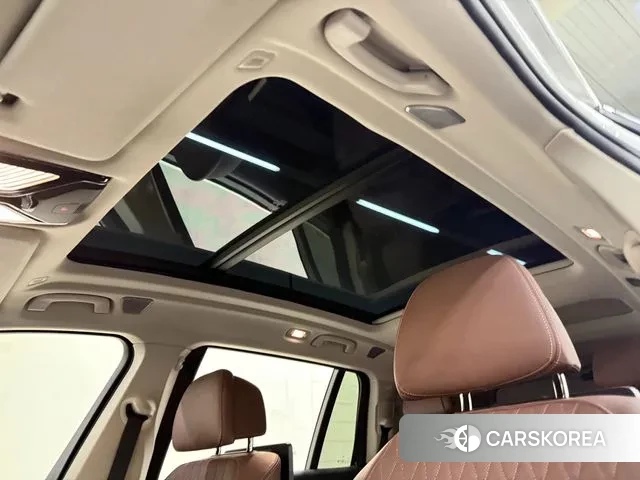 BMW X7 (G07) 2021 Белый из Кореи, фото 4