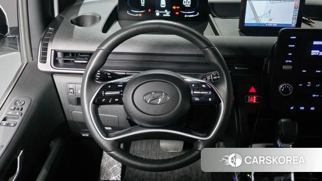 Hyundai Staria 2022 Белый из Кореи, фото 4