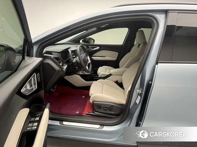 Audi Q4 e-tron 2022 Синий из Китая, фото 4