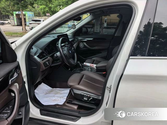 BMW X1 2021 Белый из Китая, фото 4