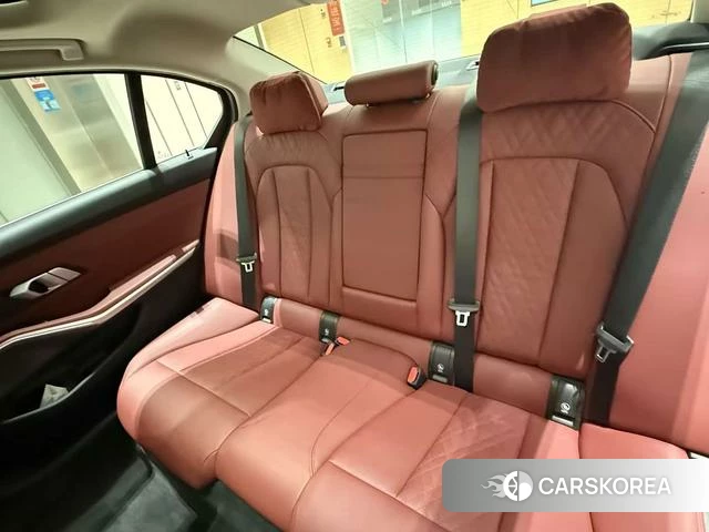 BMW 3 series id 3920412 из Китая 4
