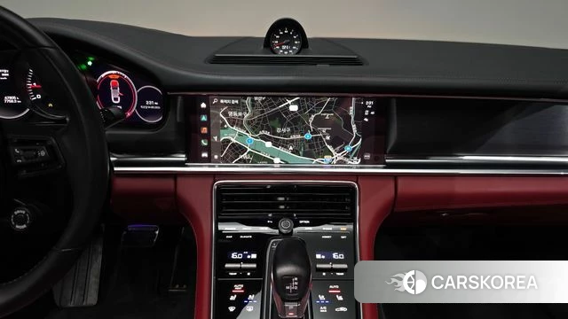 Porsche Panamera (971) 2021 Серебристо-серый из Кореи, фото 4