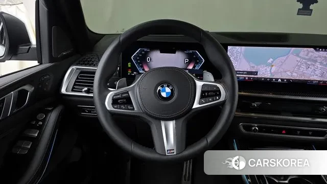 BMW X7 (G07) 2025 Белый из Кореи, фото 4