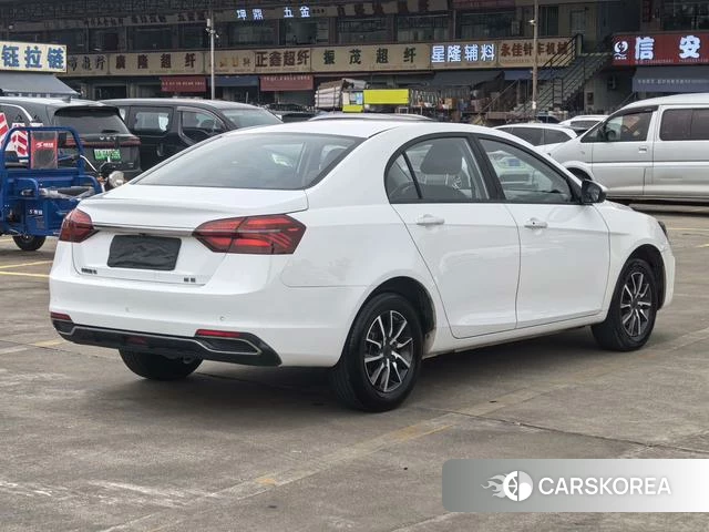 Geely Automobile Emgrand 2019 Белый из Китая, фото 4