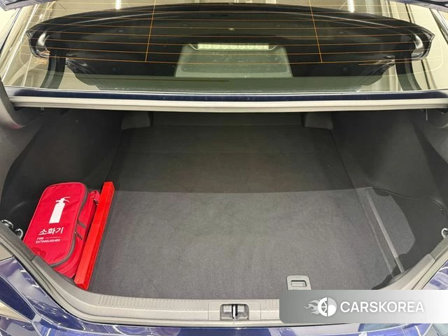 Toyota Camry (XV80) 2025 Синий из Кореи, фото 4