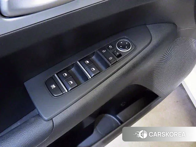 Kia The New K3 2nd generation 2022 Белый из Кореи, фото 4