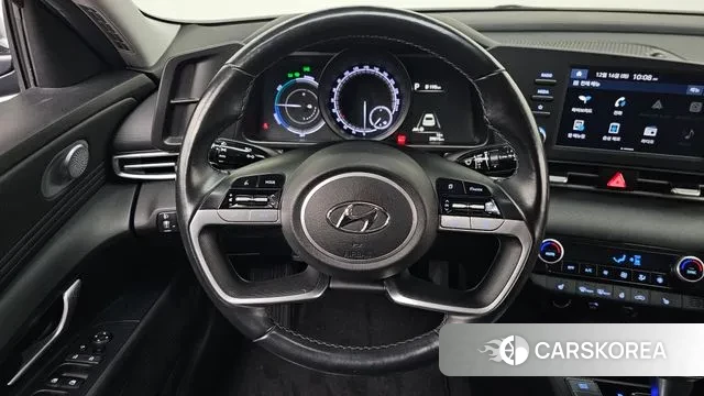 Hyundai Avante Hybrid (CN7) 2020 Серебристо-серый из Кореи, фото 4