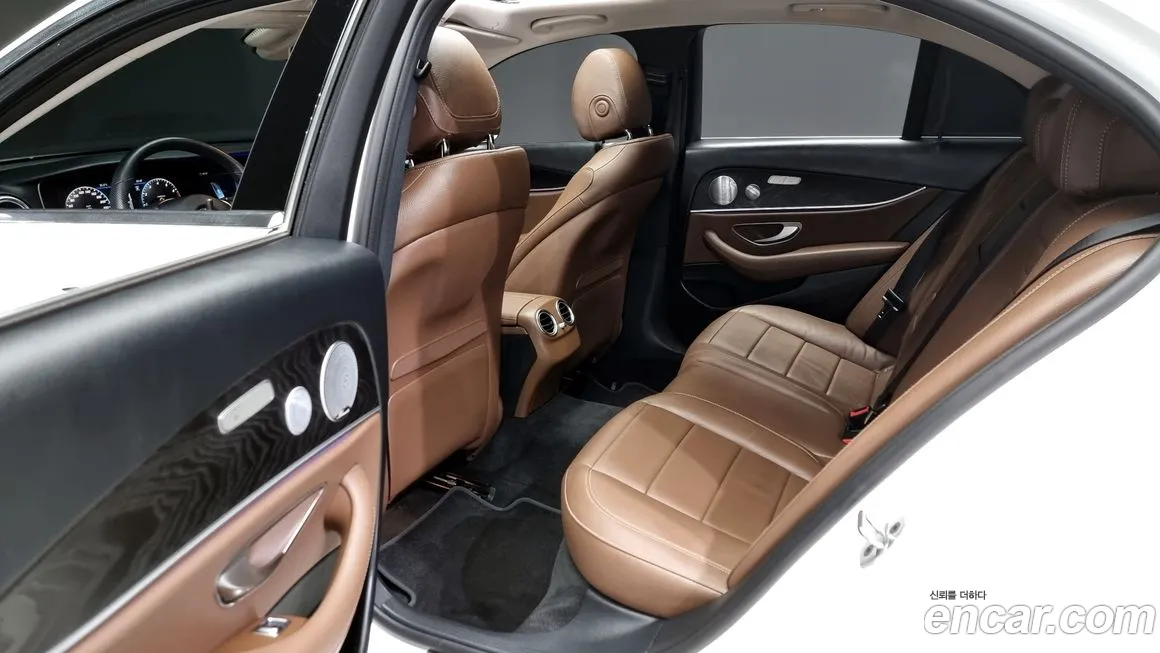 Mercedes-Benz E-Class W213 2018 Белый из Кореи, фото 4