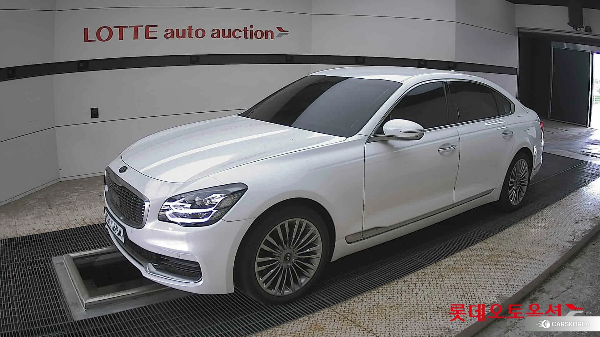 Kia K9 2019 Snow White Pearl из Кореи, фото 4