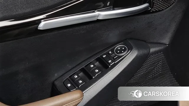 Kia Seltos 2022 Белый из Кореи, фото 4