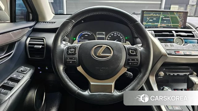 Lexus NX300h 2019 Белый из Кореи, фото 4