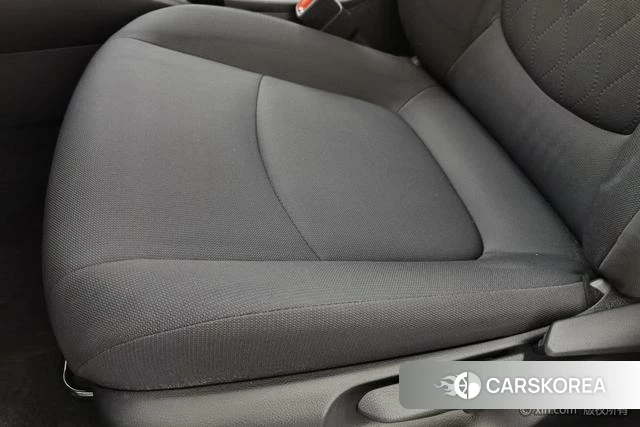 Toyota Corolla 2023 Белый из Китая, фото 4