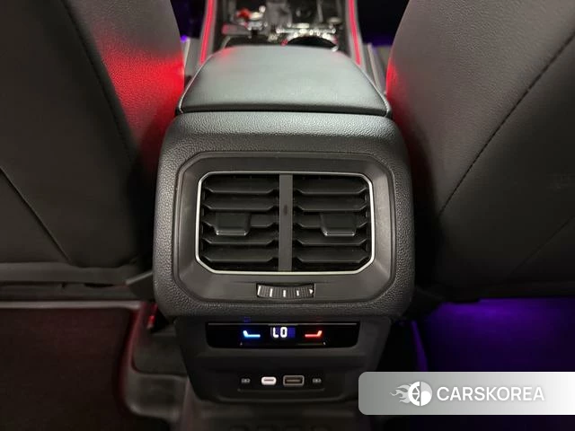 Volkswagen Tiguan L 2023 Черный из Китая, фото 4