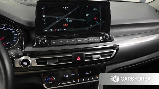 Kia Seltos 2022 Белый из Кореи, фото 4