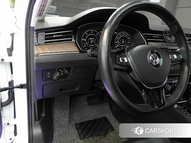 Volkswagen Passat GT (B8) 2018 Белый из Кореи, фото 4