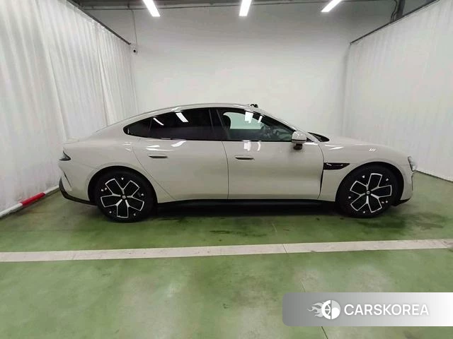 Xiaomi Car Xiaomi SU7 2025 Серебристо-серый из Китая, фото 4