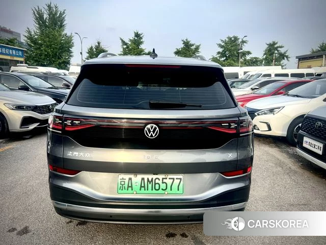 Volkswagen ID.6 X 2021 Серебристо-серый из Китая, фото 4