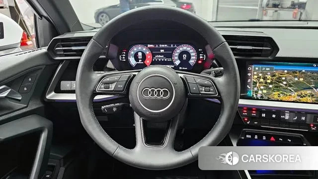 Audi A3 (8Y) 2022 Белый из Кореи, фото 4