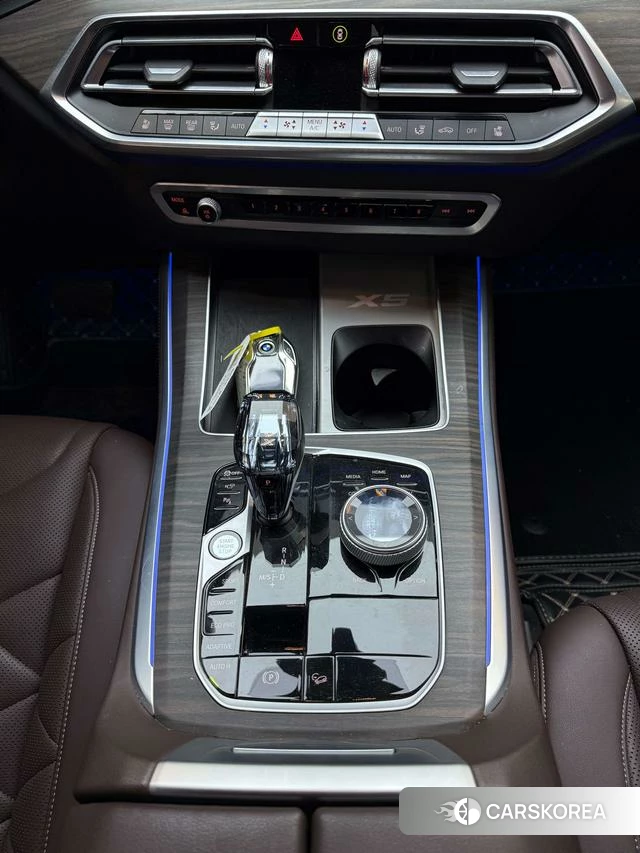 BMW X5 2022 Черный из Китая, фото 4