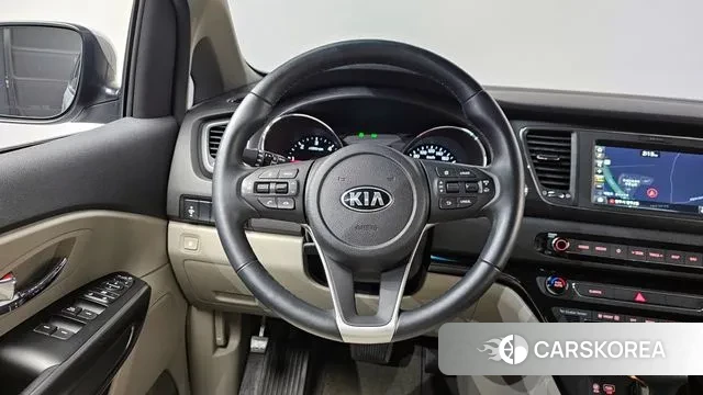 Kia The New Carnival 2019 Серебряный из Кореи, фото 4