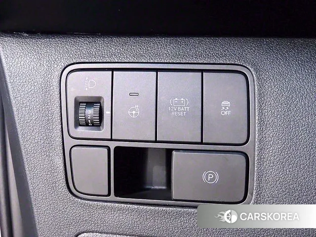 Hyundai Staria 2024 Серебряный из Кореи, фото 4