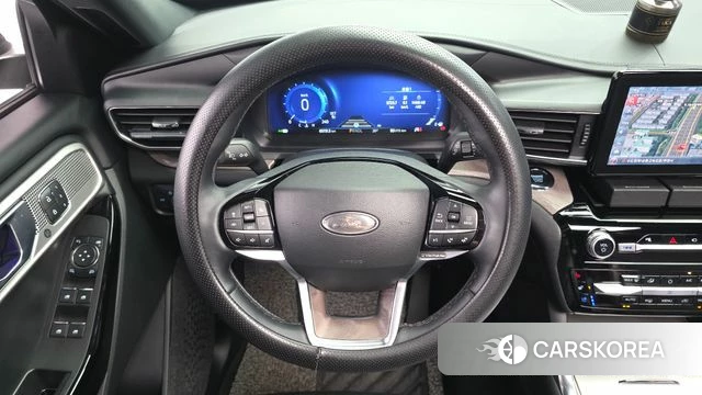 Ford Explorer 6th Generation 2022 Белый из Кореи, фото 4