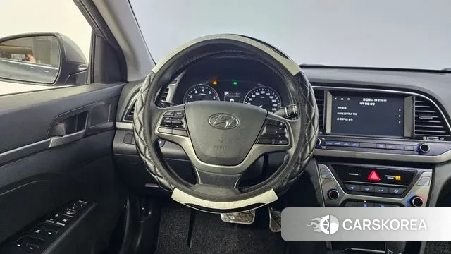 Hyundai Avante AD 2018 Серый из Кореи, фото 4