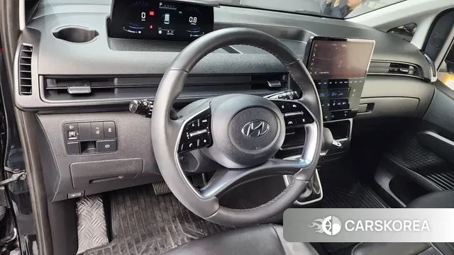 Hyundai Staria 2022 Черный из Кореи, фото 4