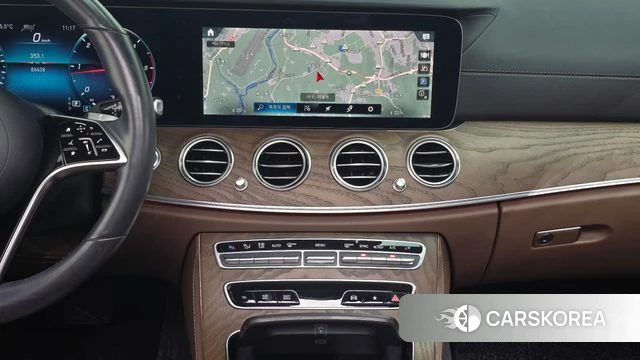 Mercedes-Benz E-Class W213 2021 Белый из Кореи, фото 4