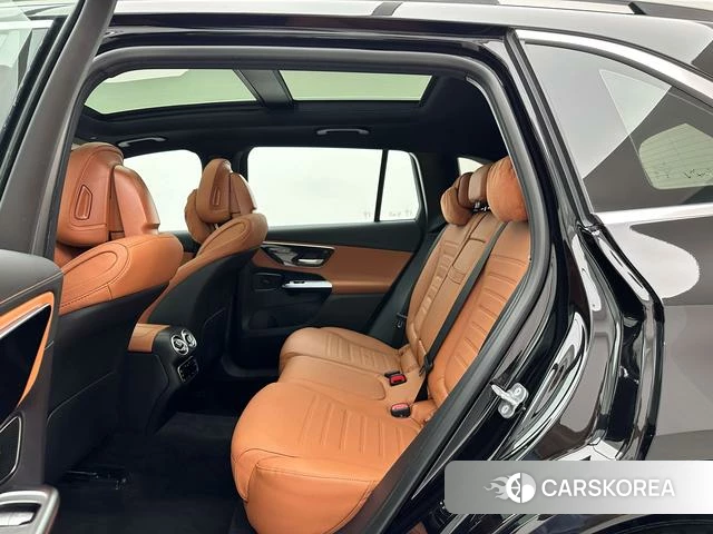 Mercedes-Benz GLC 2024 Черный из Китая, фото 4