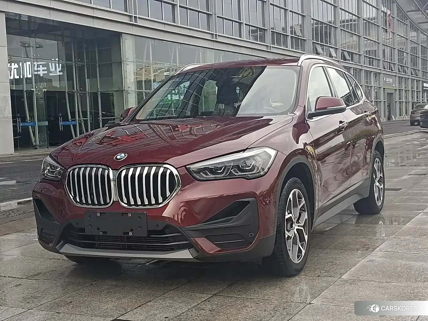 BMW X1 2023 Red/purple из Китая, фото 4