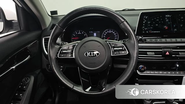 Kia Seltos 2021 Белый из Кореи, фото 4