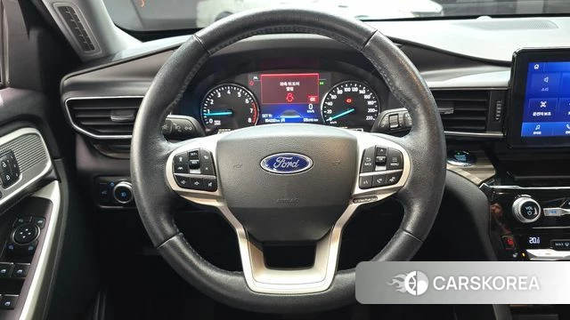 Ford Explorer 6th Generation 2021 Белый из Кореи, фото 4