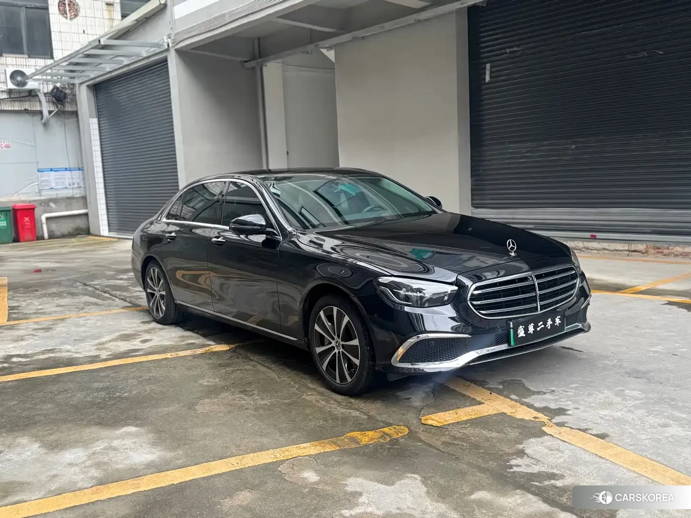 Mercedes-Benz E-Class 2023 Черный из Китая, фото 4