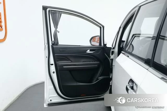 GAC Trumpchi Trumpchi M6 2019 Белый из Китая, фото 4