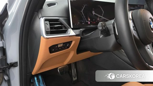 BMW 3 Series (G20) 2023 Серебристо-серый из Кореи, фото 4
