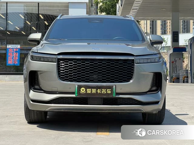 Ideal car Ideal ONE 2021 Серебристо-серый из Китая, фото 4