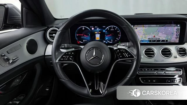 Mercedes-Benz E-Class W213 2021 Серебристо-серый из Кореи, фото 4