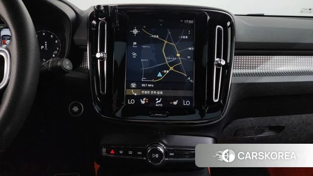 Volvo XC40 2018 Белый из Кореи, фото 4